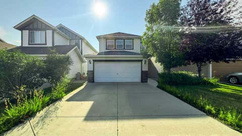 Photo of 124 Everglen Way SW, Calgary, AB T2Y 5G2 (MLS # A2338297)