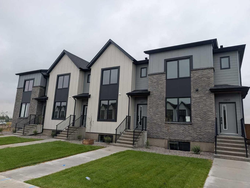 Photo of 2809 16 Avenue, Coaldale, AB T1M 0G9 (MLS # A2336743)