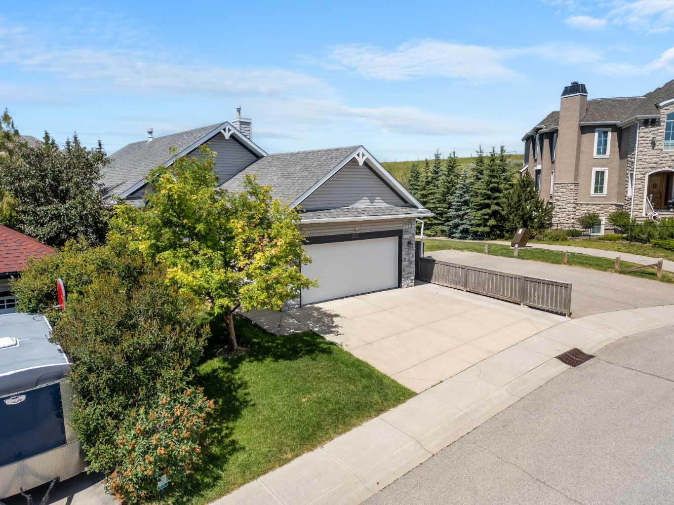 207 Arbour Butte Road NW