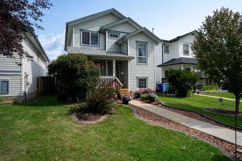 Photo of 312 Diefenbaker Drive, Fort McMurray, AB T9K 2K1 (MLS # A2337660)