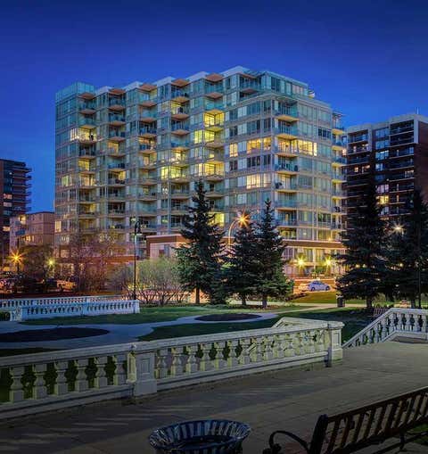 Photo of 626 14 Avenue SW #1203, Calgary, AB T2R 0X4 (MLS # A2322077)