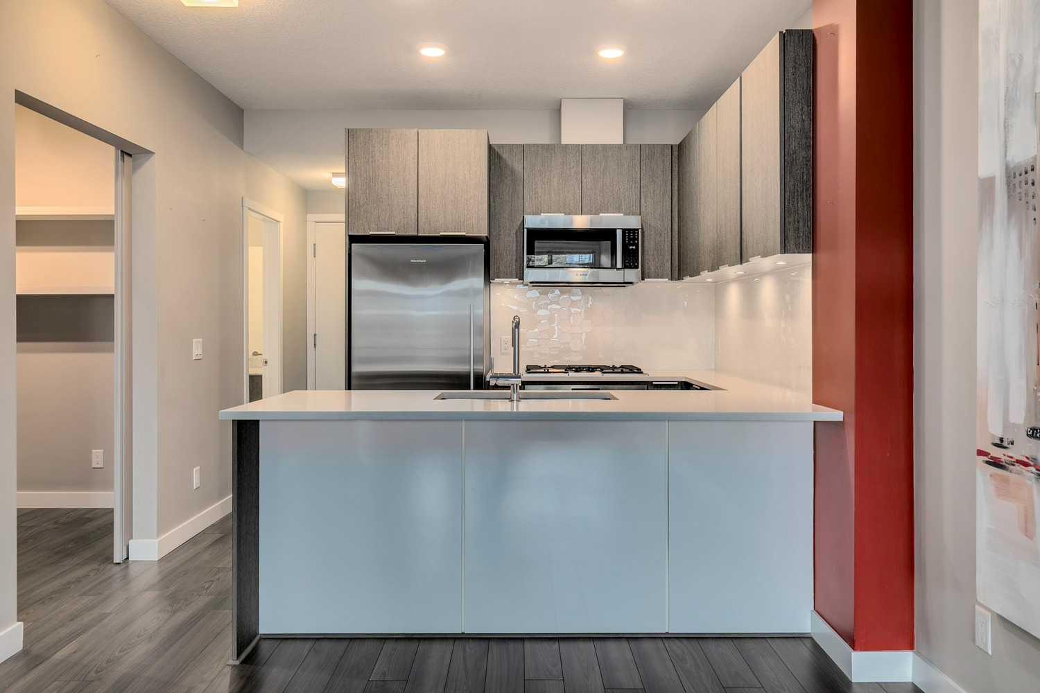 823 5 Avenue NW 315