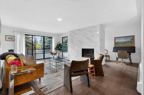 Photo of 3719B 49 Street NW #312, Calgary, AB T3A 2E3 (MLS # A2313948)