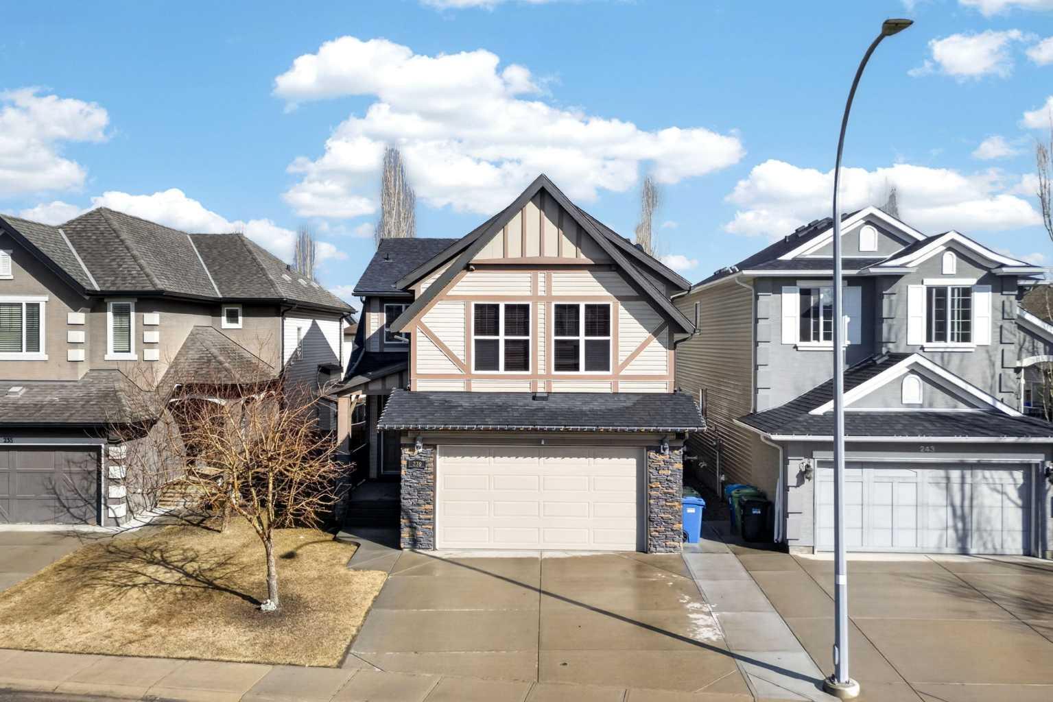 239 Cranarch Landing SE