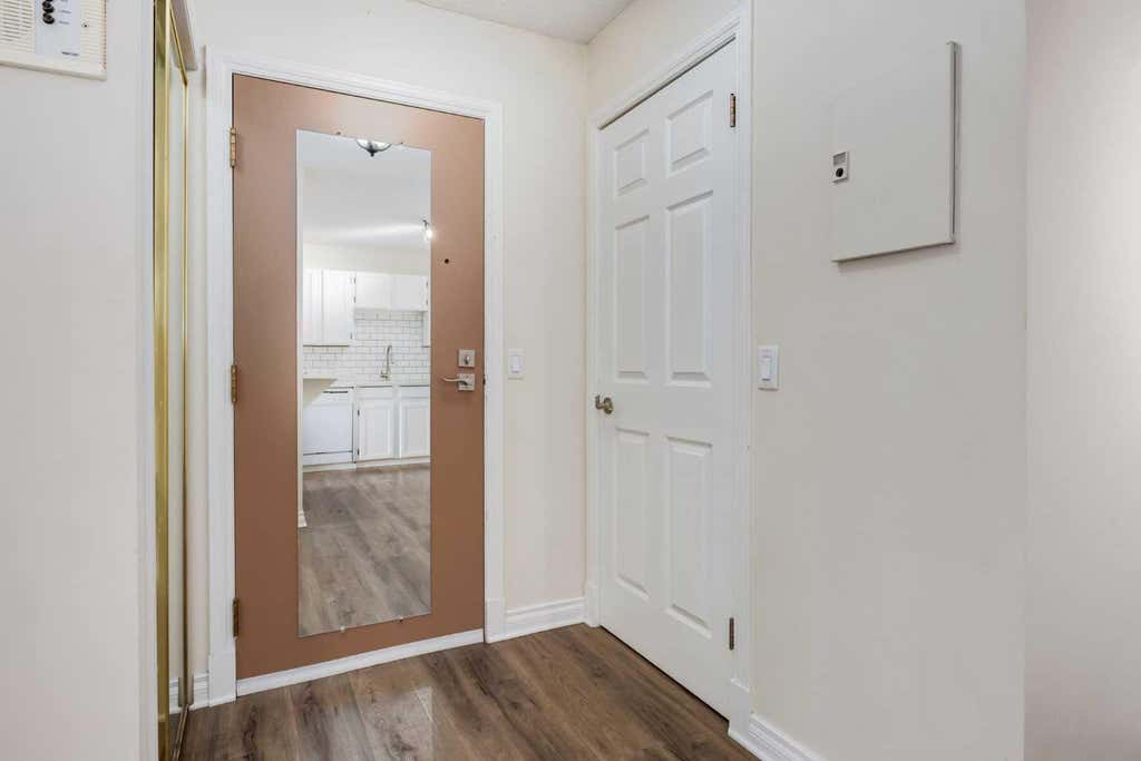 Photo of 730 2 Avenue NW #303, Calgary, AB T2N 0E4 (MLS # A2334502)