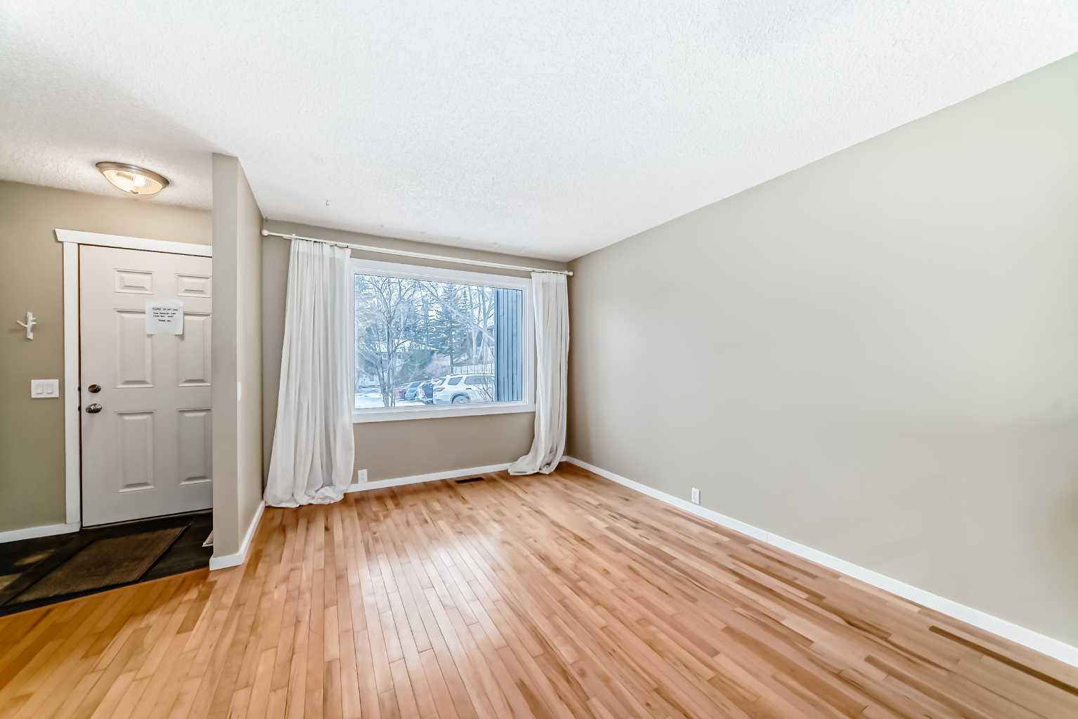 800 Bowcroft Place 28