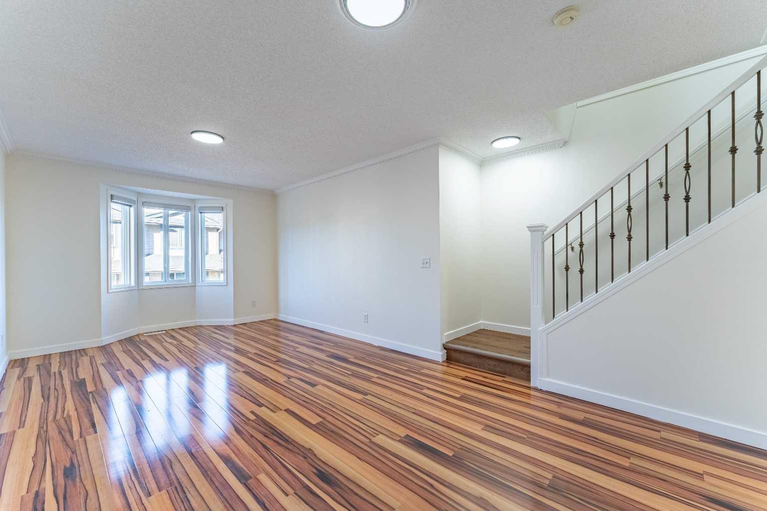 121 Eversyde Point SW