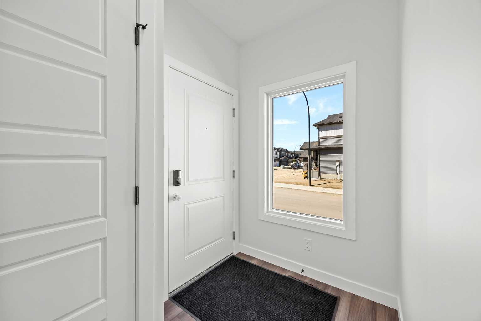 215 Sora Terrace SE