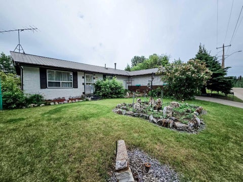 Photo of 5013 51 Street, Peers, AB T0E 1W0 (MLS # A2322281)
