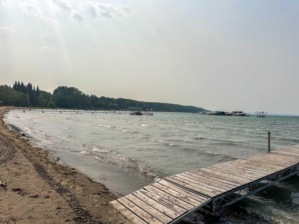 Photo of 2 Hummingbird Lane, Half Moon Bay, AB T4S 1S1 (MLS # A2300888)