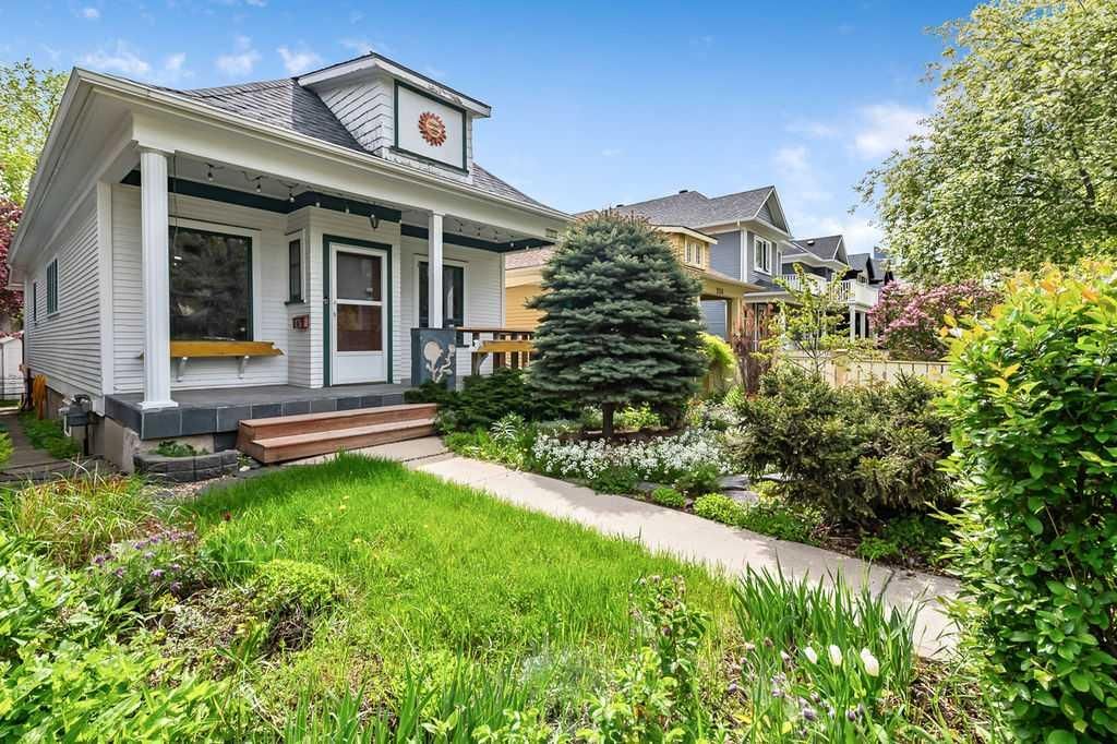 Photo of 226 11 Street NW, Calgary, AB T2N 1X1 (MLS # A2302197)