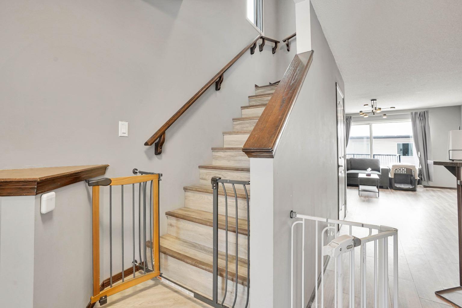 210 Cranberry Place SE