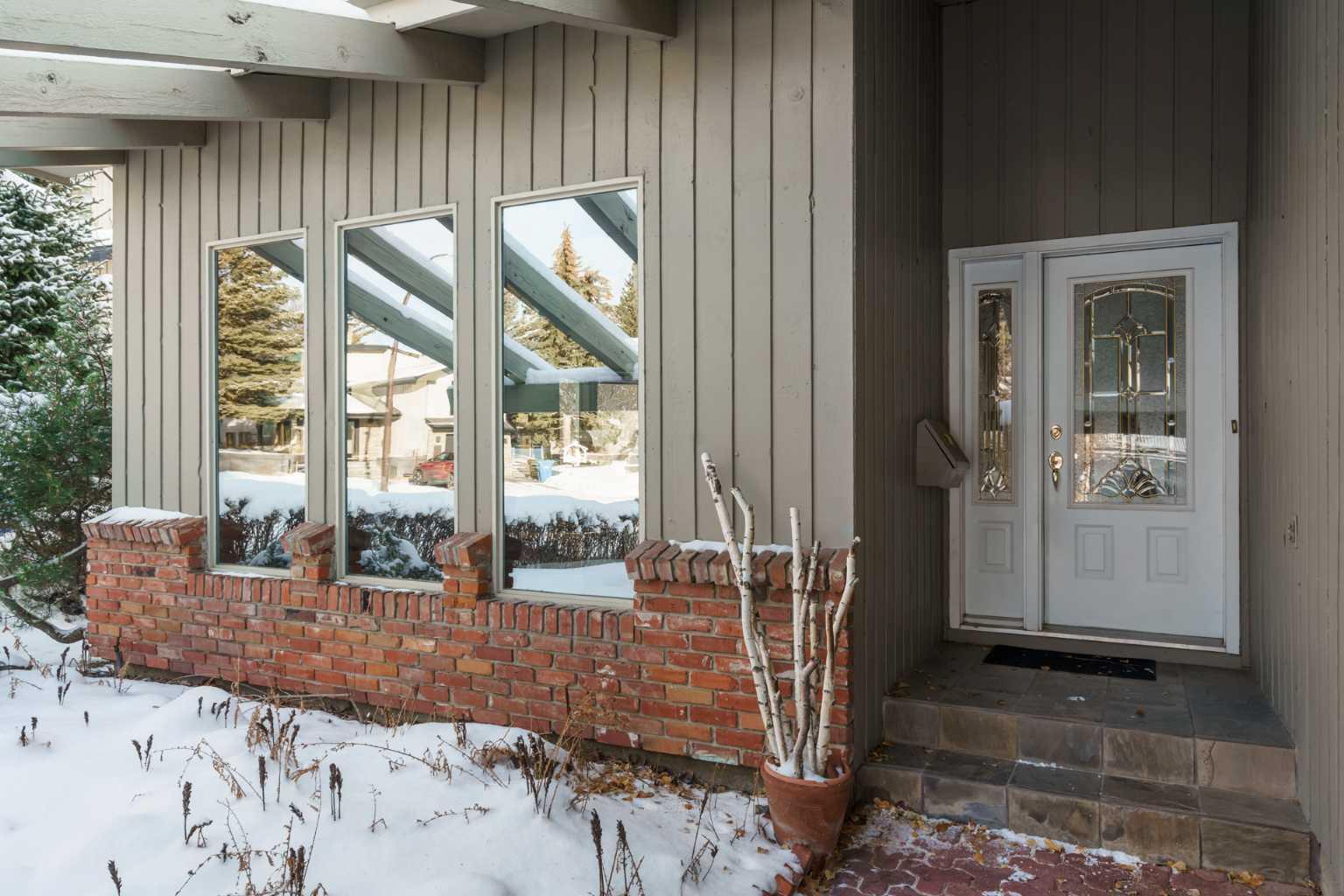 215 Edgemont Place NW