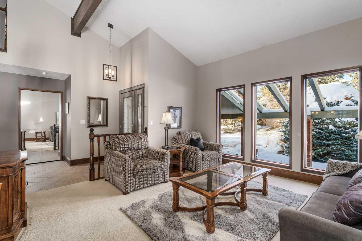 215 Edgemont Place NW