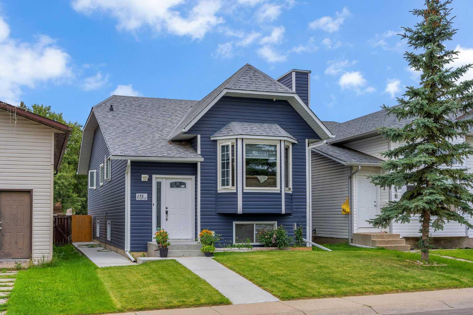 248 Falmere Way NE