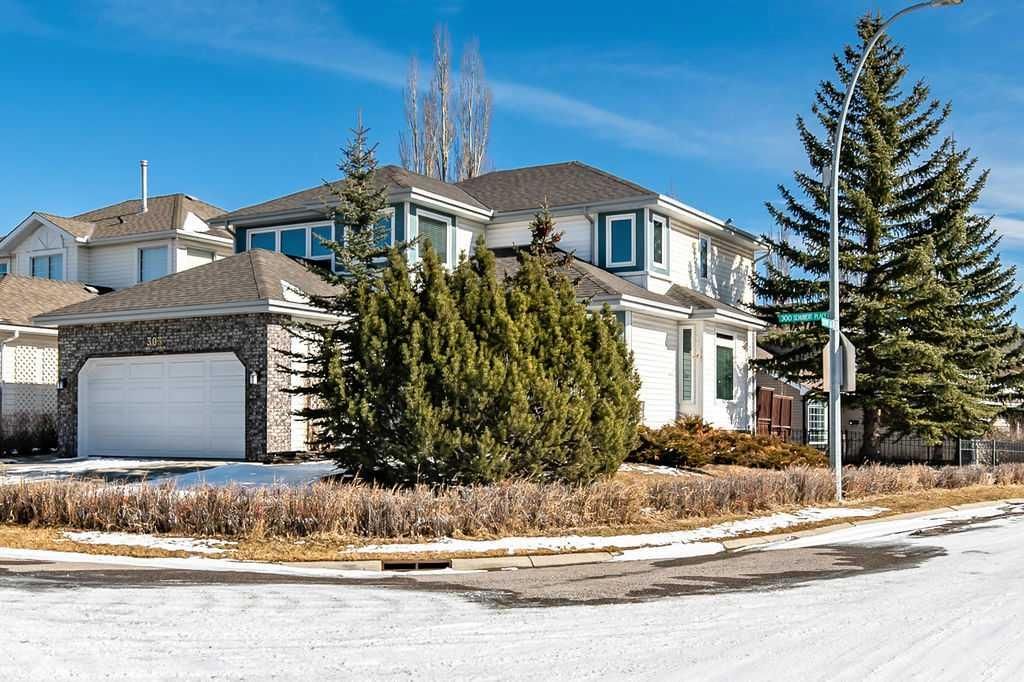 Photo of 303 Schubert Place NW, Calgary, AB T3L 1X2 (MLS # A2292689)