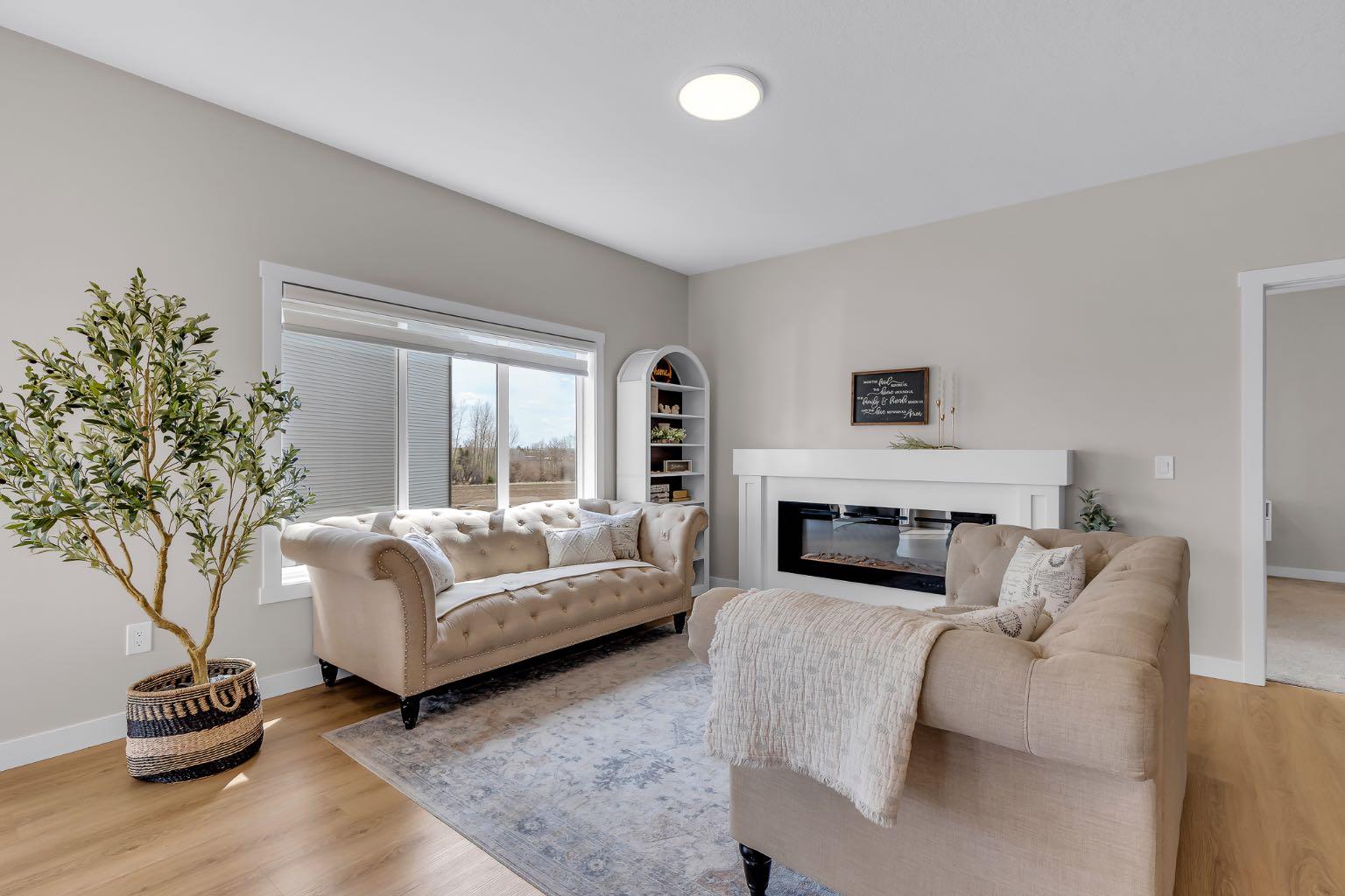 315 Monterey Place SE