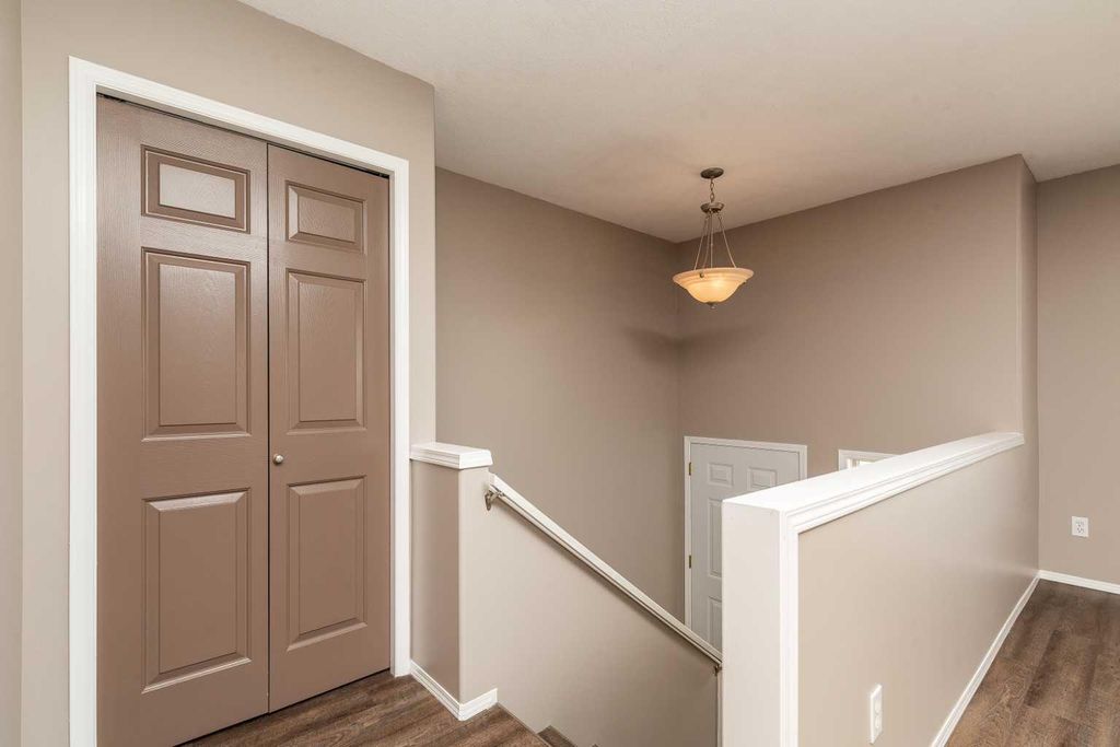 Photo of 15 Blackfoot Boulevard W, Lethbridge, AB T1K 7N7 (MLS # A2312996)