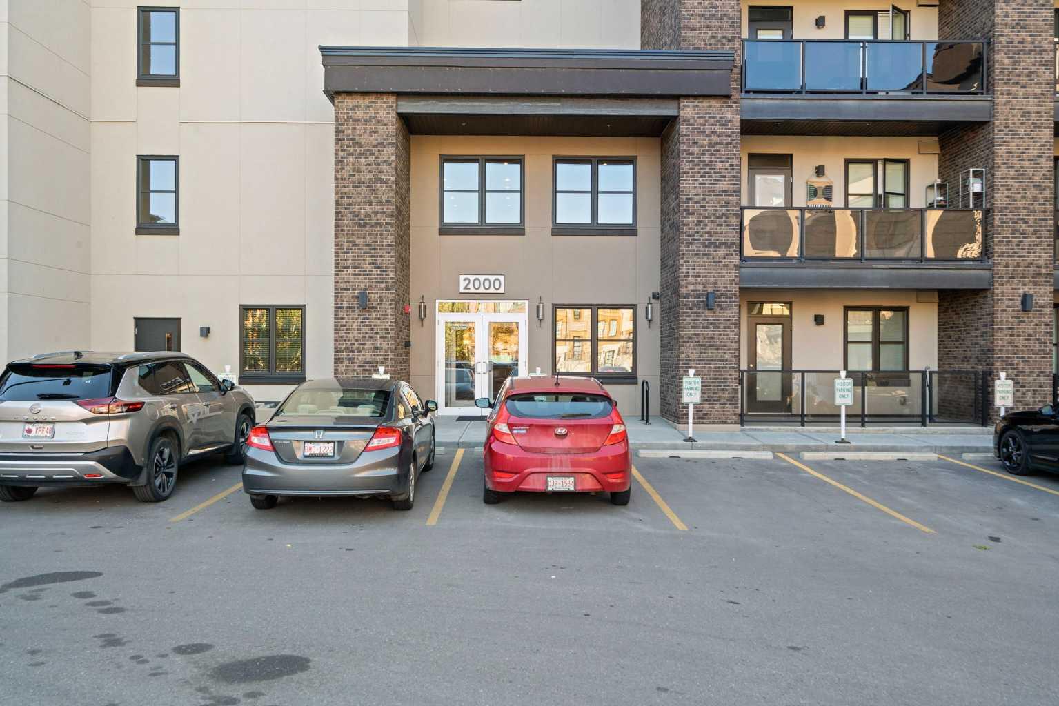 80 Greenbriar Place NW 2204
