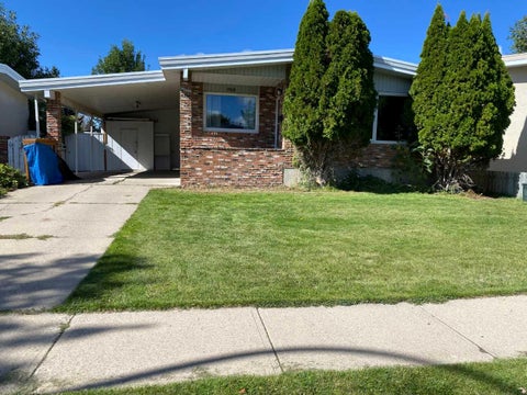 Photo of 1908 18 Street N, Lethbridge, AB T1H 4H2 (MLS # A2345816)