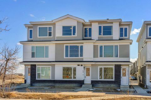 Photo of 4917 88 Avenue NE, Calgary, AB T3J 5N8 (MLS # A2309916)