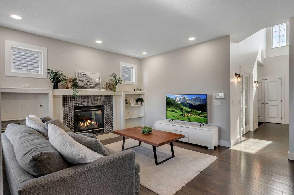 Photo of 135 Copperleaf Crescent SE, Calgary, AB T2Z 0C1 (MLS # A2294854)