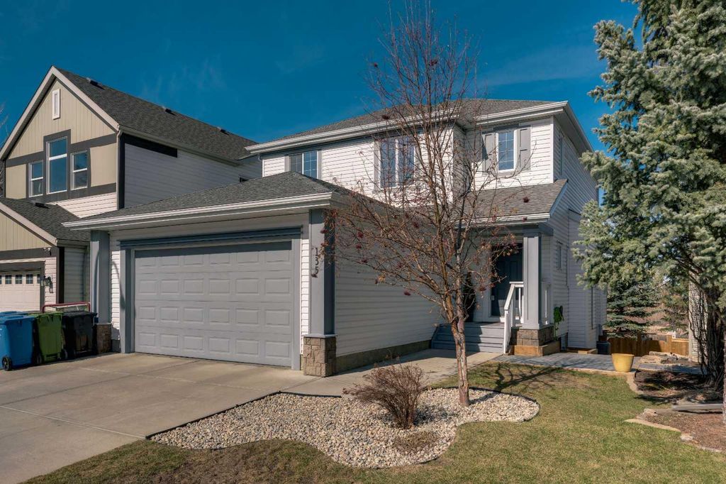 Photo of 135 Copperleaf Crescent SE, Calgary, AB T2Z 0C1 (MLS # A2294854)