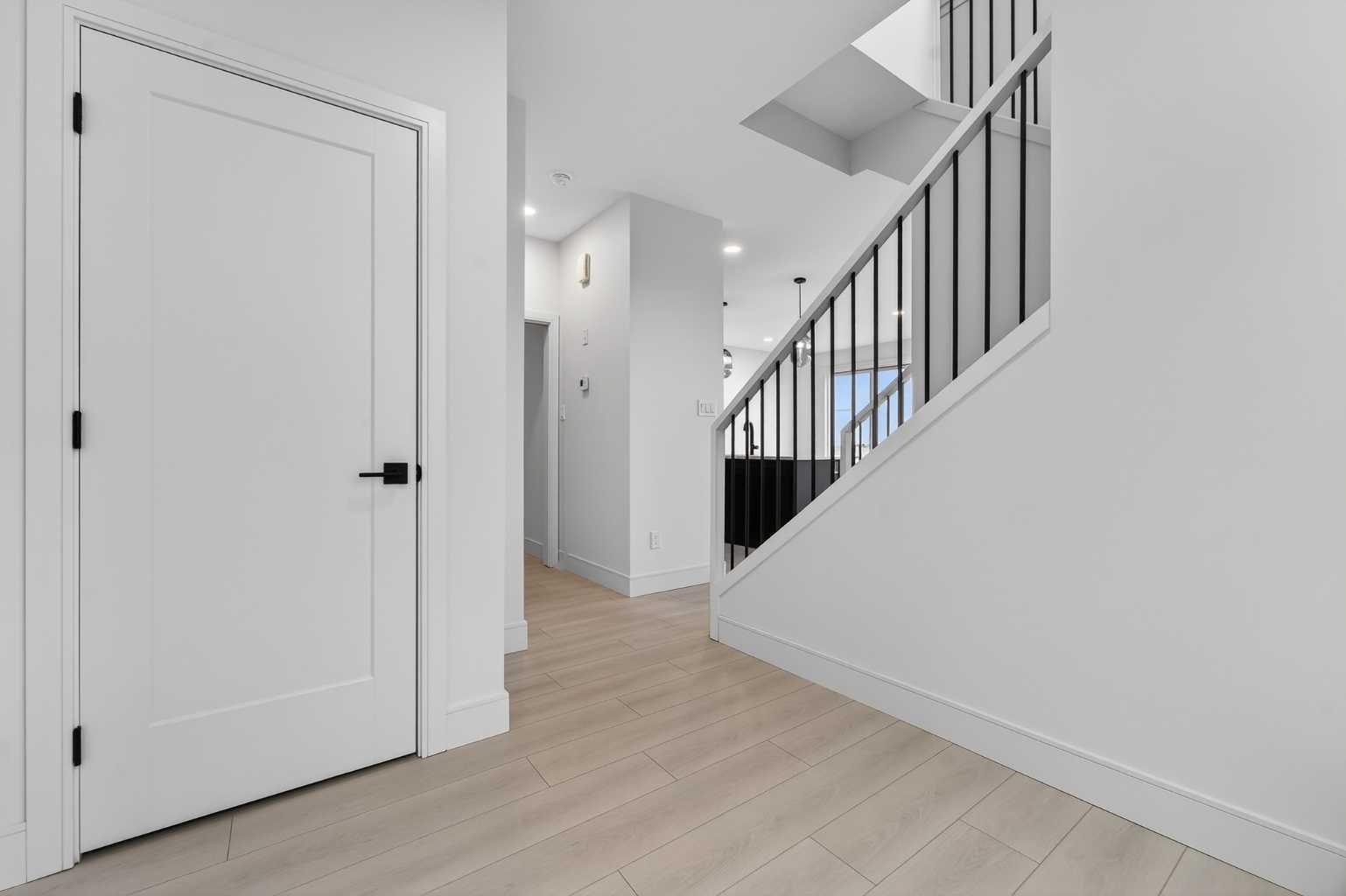 241 Blackwolf Place N