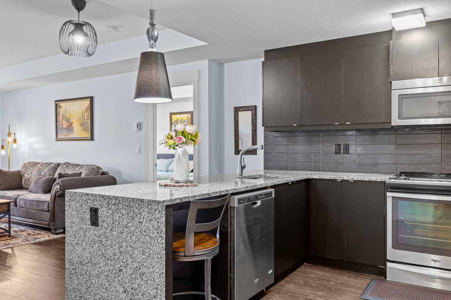 45 Aspenmont Heights SW 322