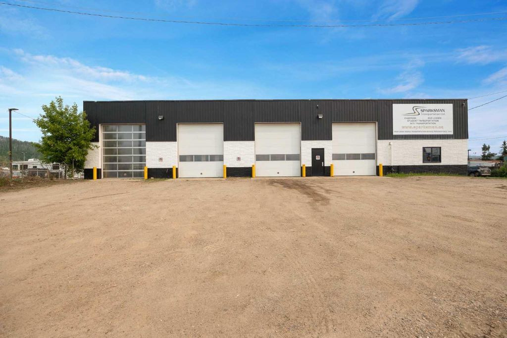 Photo of 8030 Golosky Avenue, Fort McMurray, AB T9H 1V5 (MLS # A2231511)