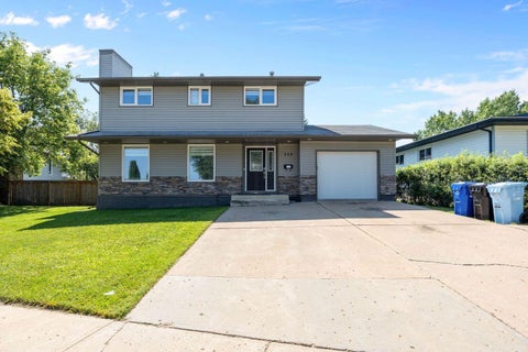 Photo of 150 Highland Close, Fort McMurray, AB T9H 3T5 (MLS # A2328155)