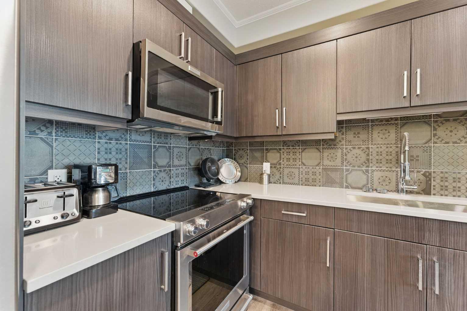 80 Greenbriar Place NW 1312