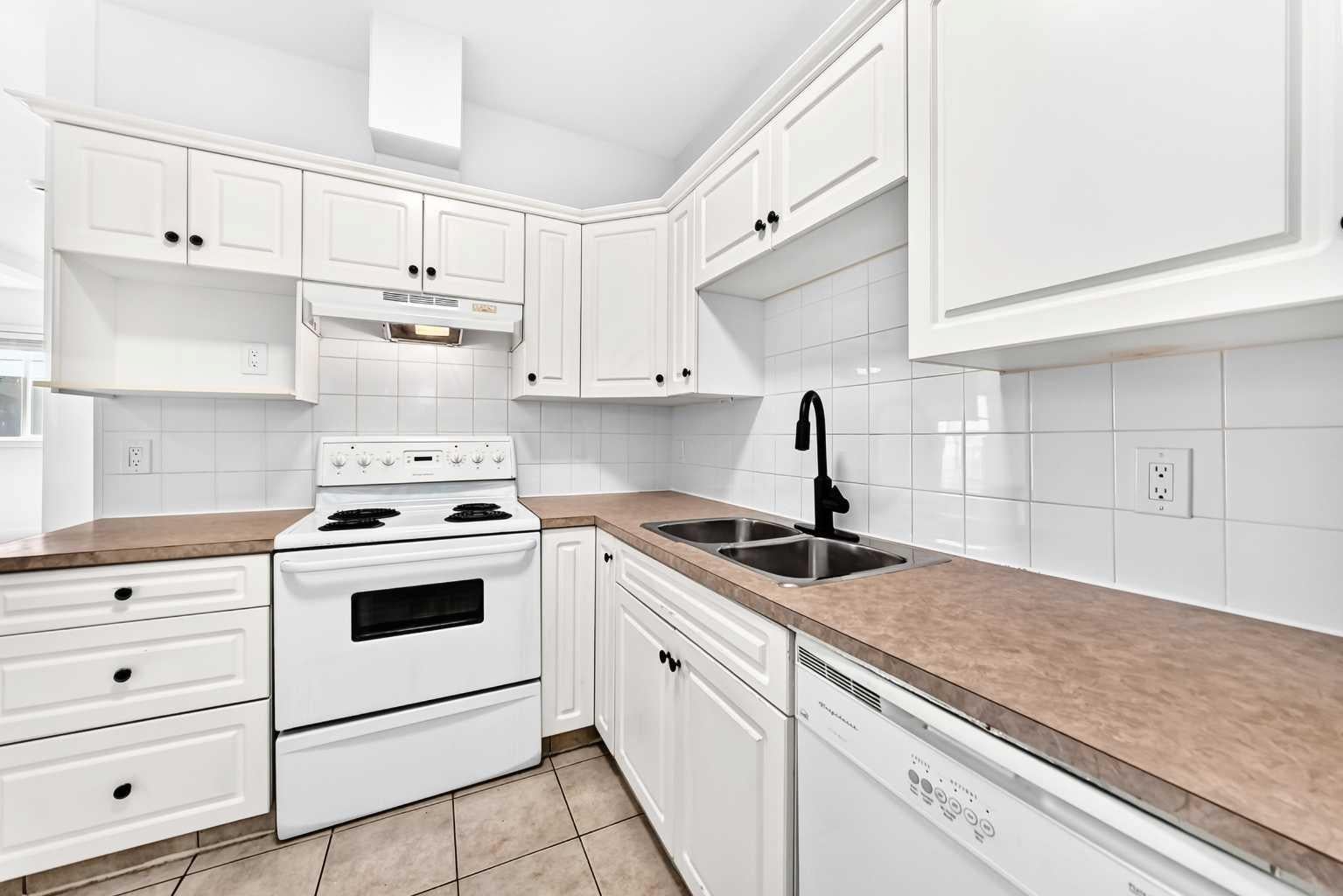 1905 Centre Street NW 301