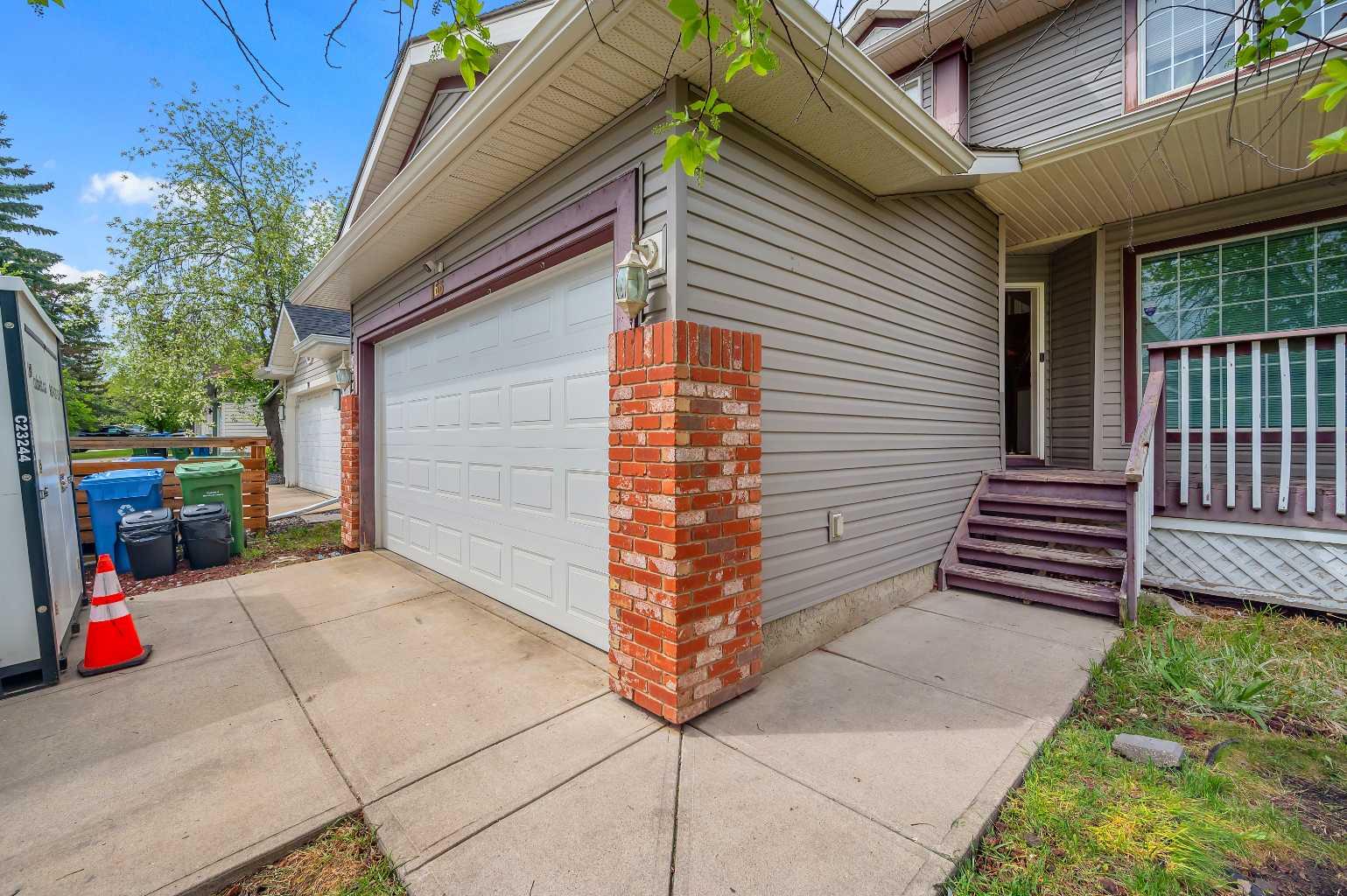 166 Somerset Drive SW