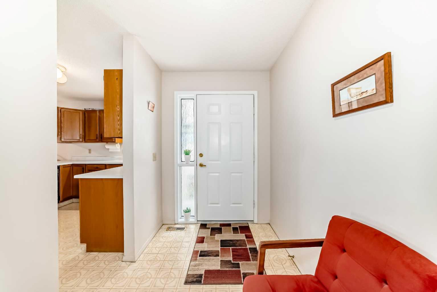 22 Sandarac Circle NW