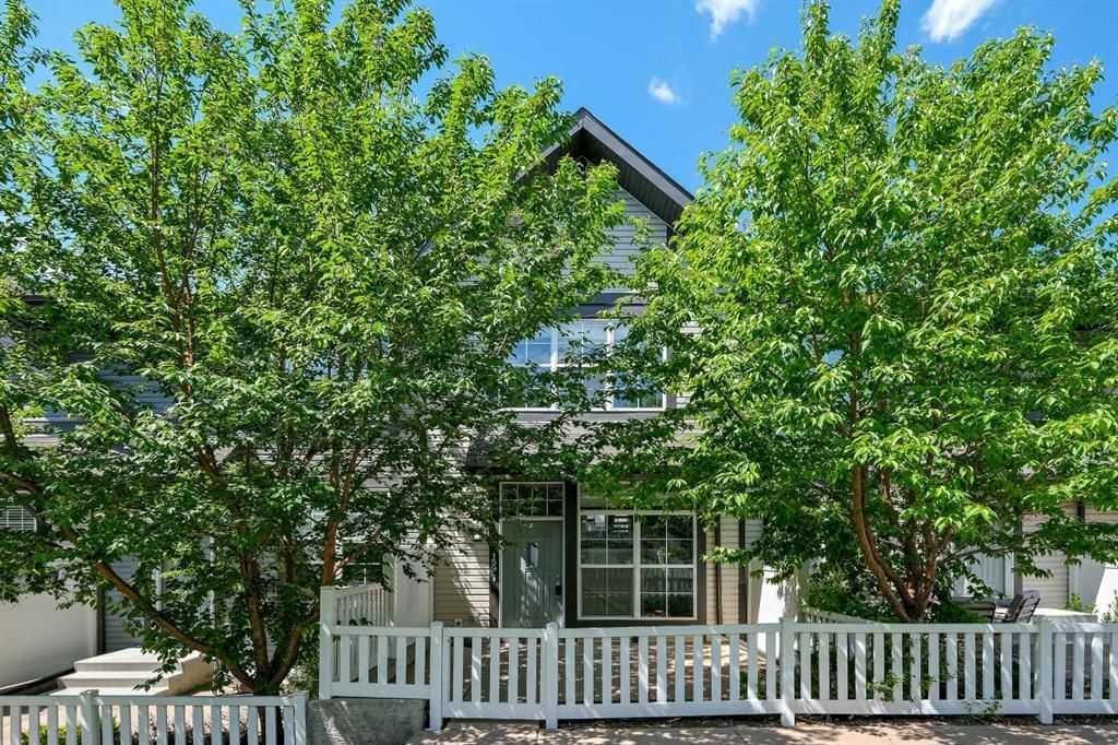 Photo of 159 New Brighton Villas SE, Calgary, AB T2Z 0T6 (MLS # A2328337)