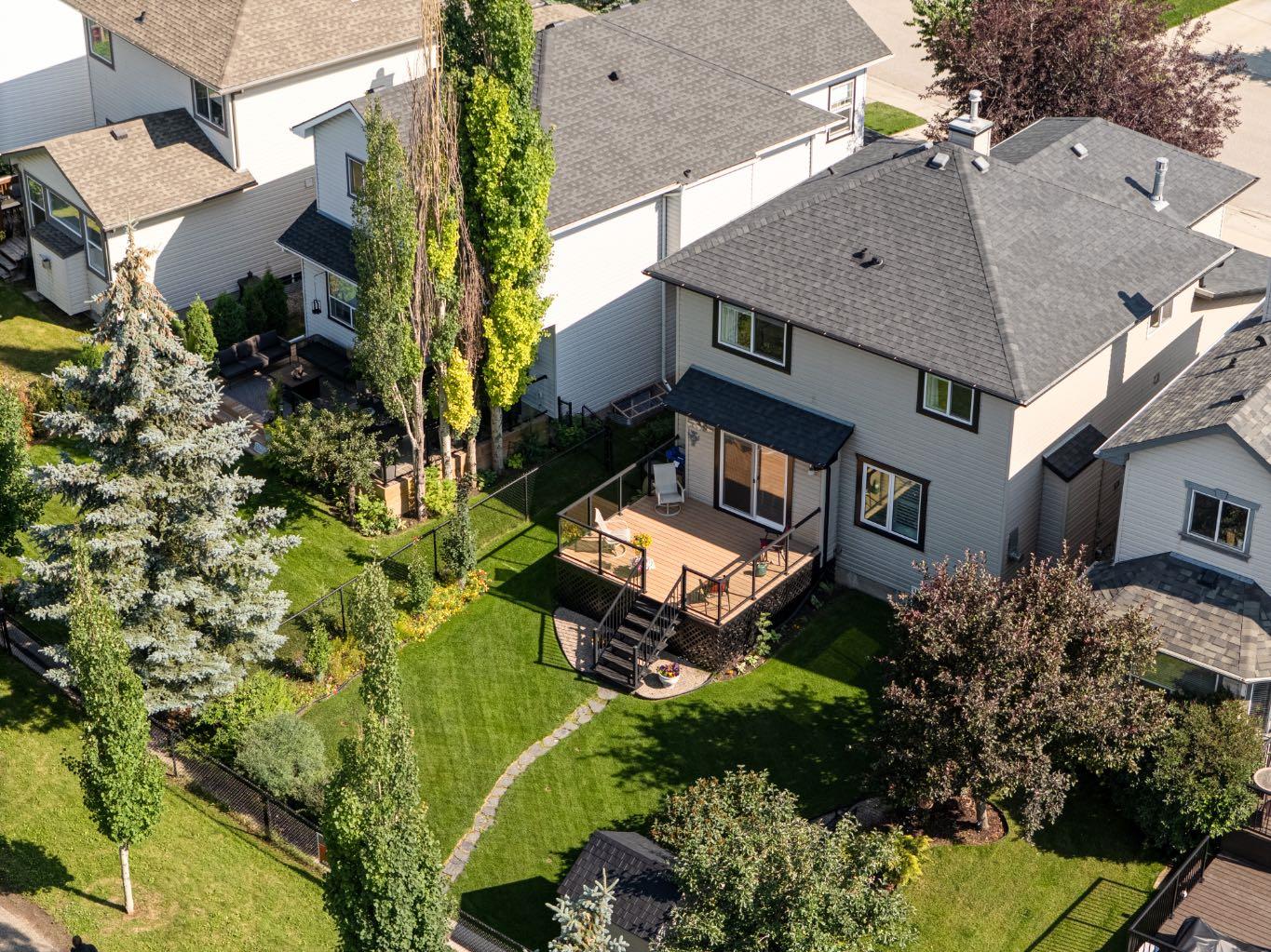 228 Cranfield Park SE