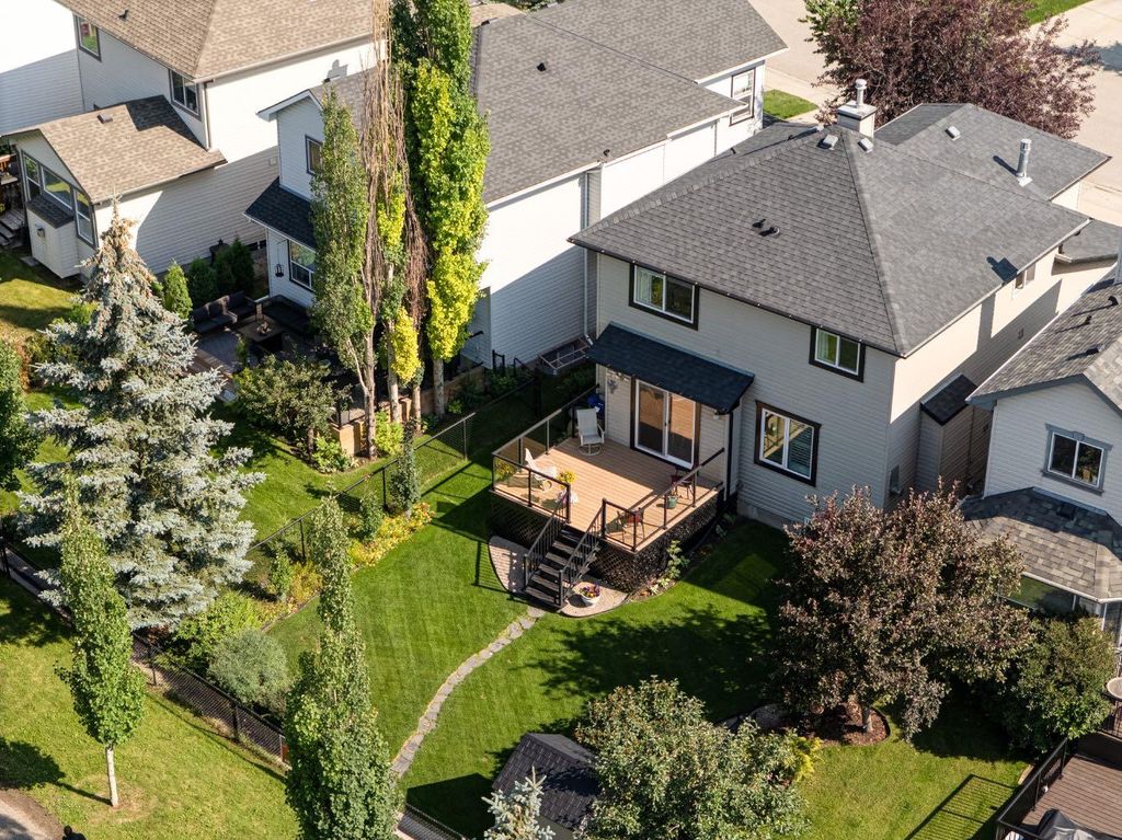 Photo of 228 Cranfield Park SE, Calgary, AB T3M 1B4 (MLS # A2304323)