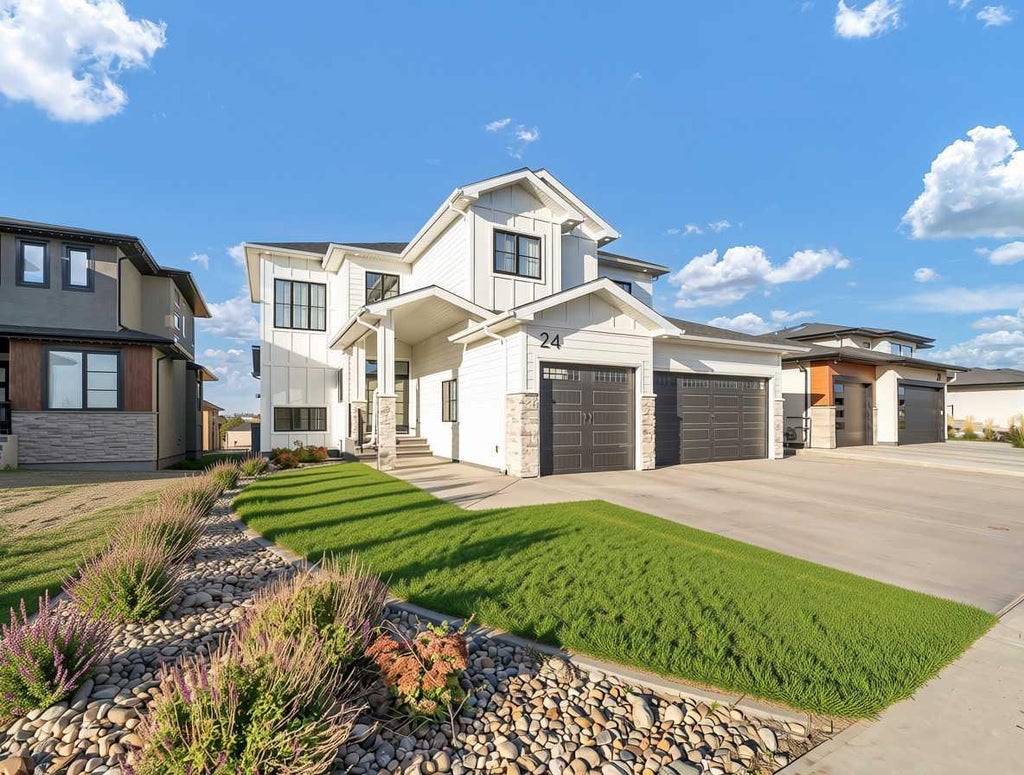 Photo of 24 Coulee Ridge Drive SW, Medicine Hat, AB T1B 0T3 (MLS # A2328436)