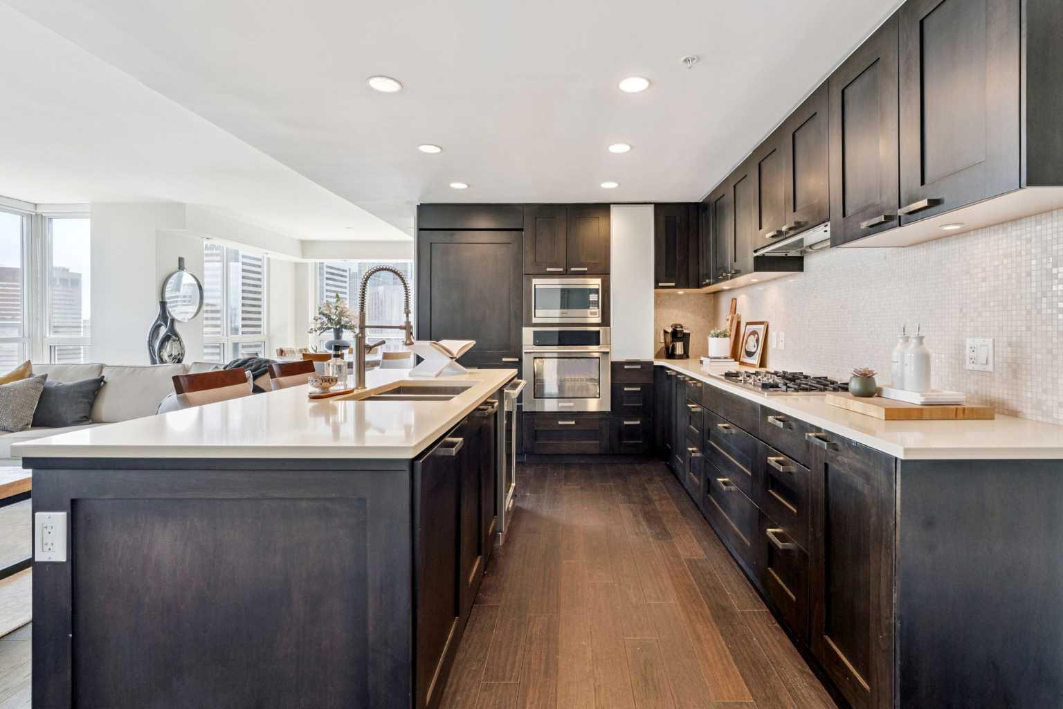 222 Riverfront Avenue SW 2323