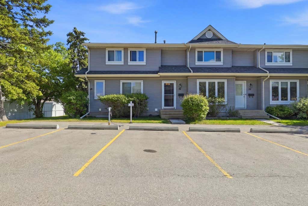 Photo of 46 Falconer Terrace NE, Calgary, AB T3J 1W4 (MLS # A2319577)