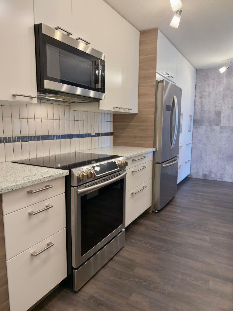 9800 Horton Road SW 908