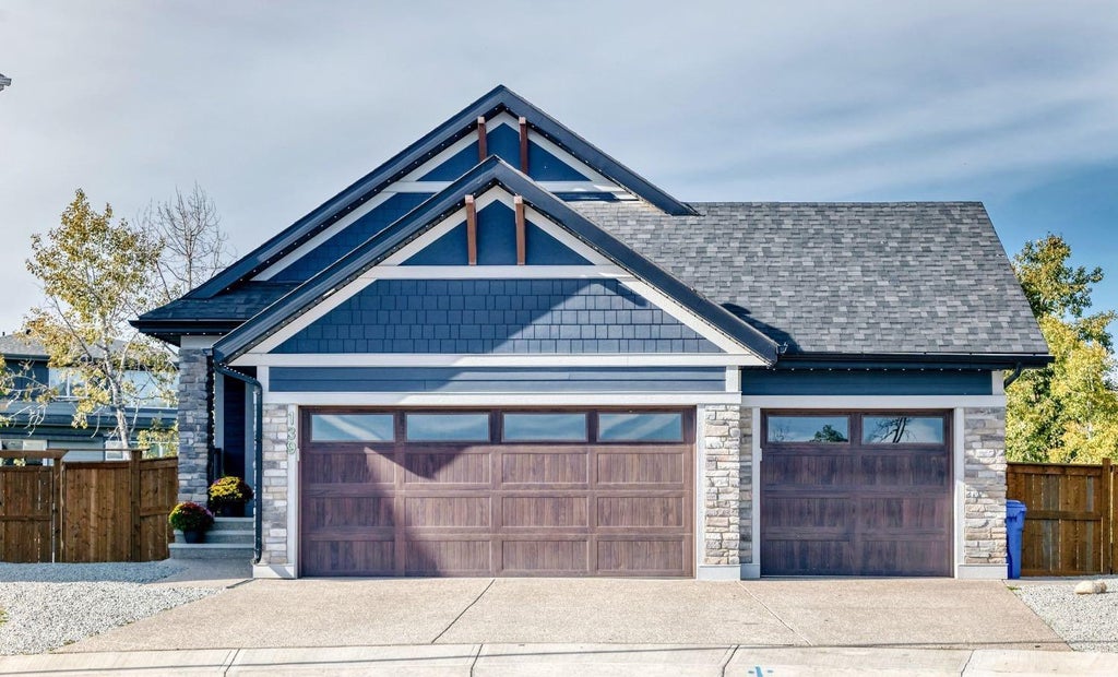 Photo of 139 Legacy Woods Manor SE, Calgary, AB T2X 5J7 (MLS # A2351094)