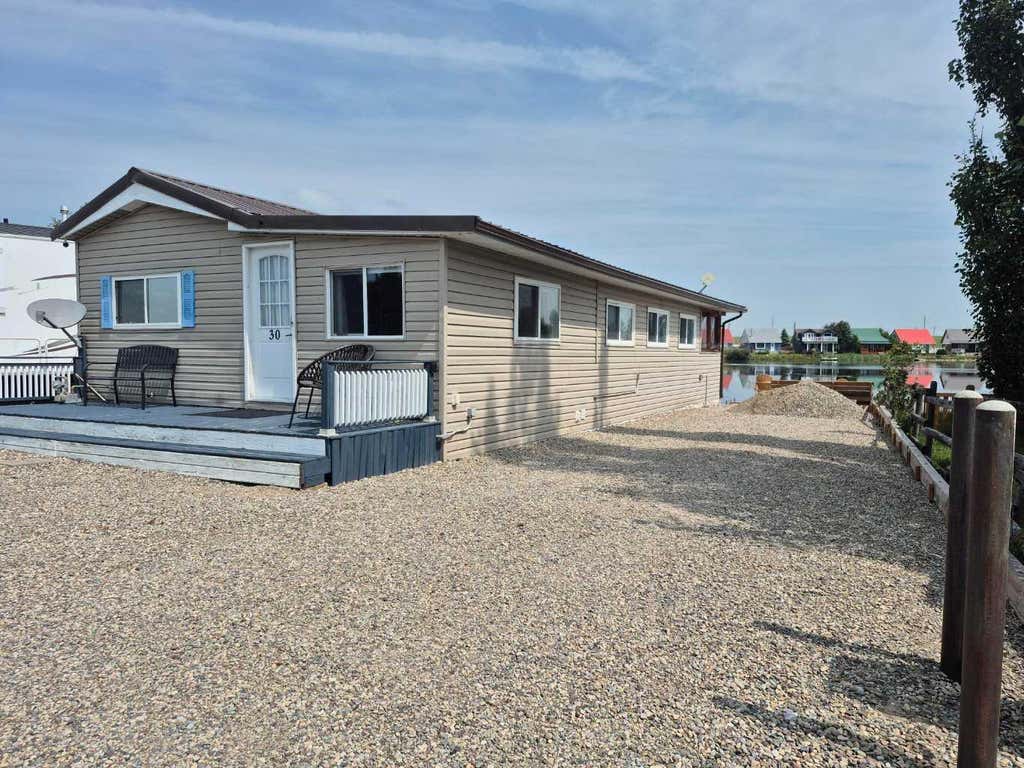 Photo of 30 mount Vista Drive, Cardston, AB T0K 1E0 (MLS # A2329301)