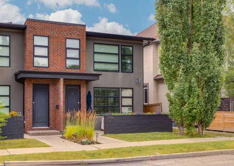 Photo of 3704 16 Street SW #1, Calgary, AB T2T 4H2 (MLS # A2339925)
