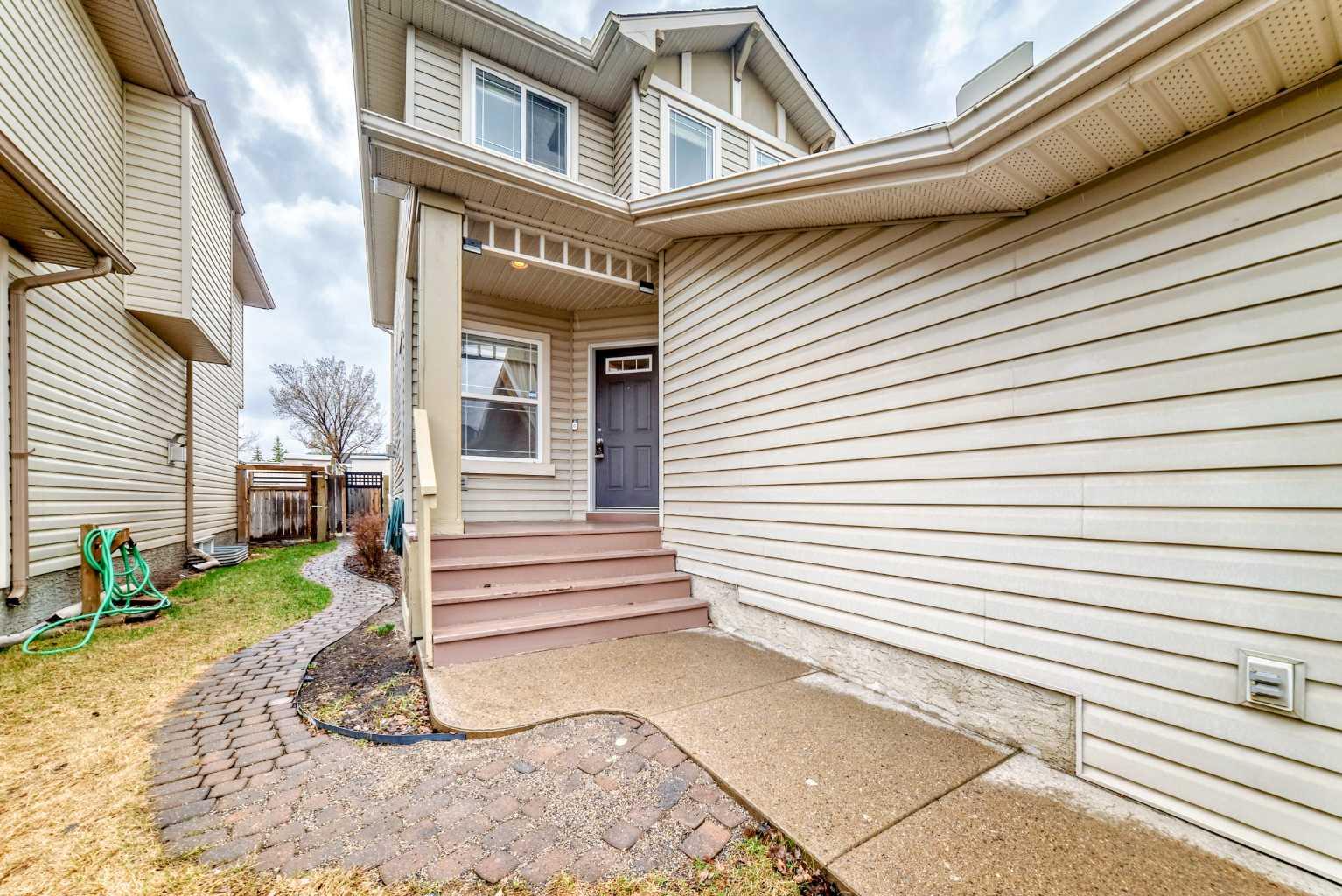 78 New Brighton Manor SE