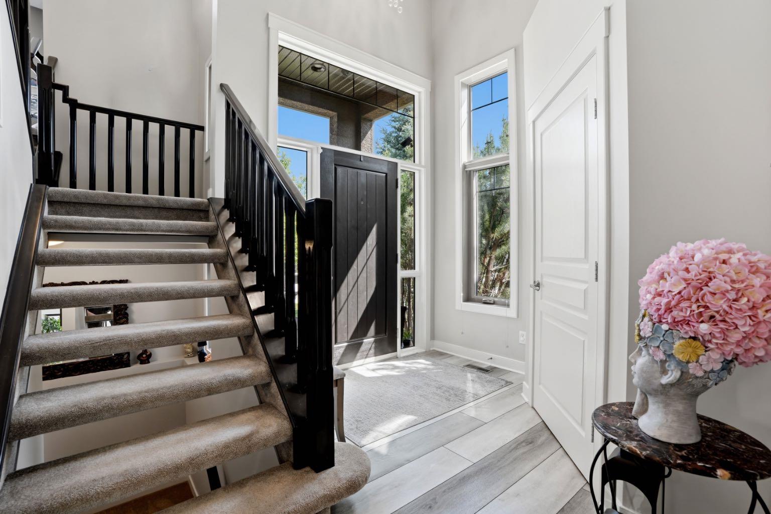 105 Cranridge Heights SE