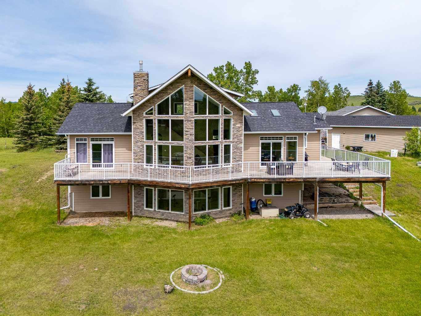 209033 Plummers Road W 10