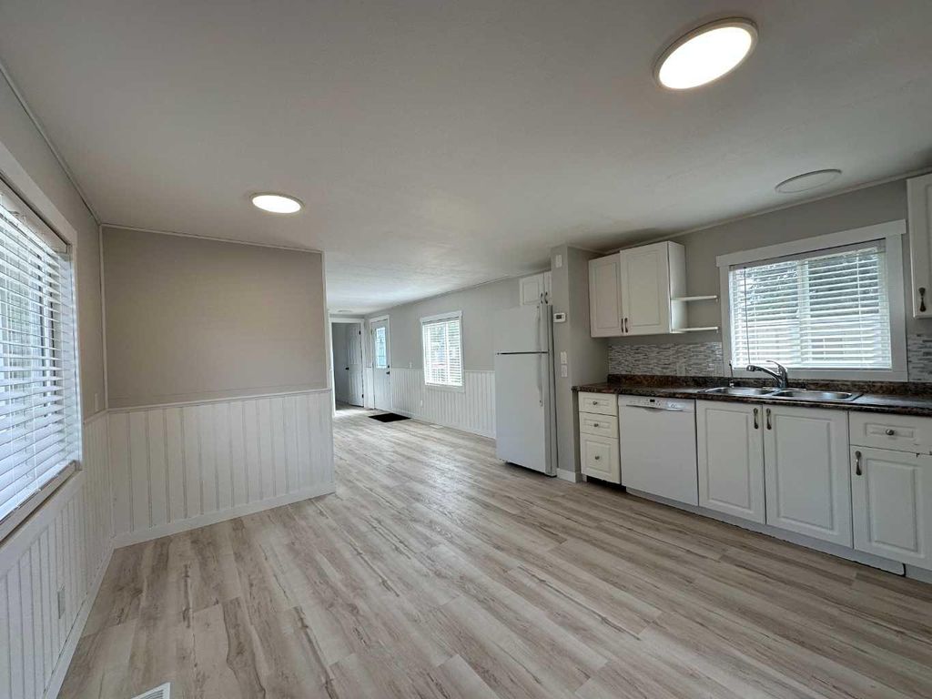Photo of 5020 Highway 2A #51, Ponoka, AB T4J 1E3 (MLS # A2315795)