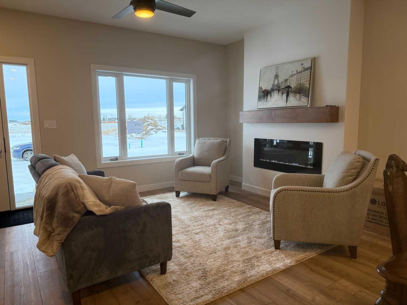 173 Parkview Crescent W